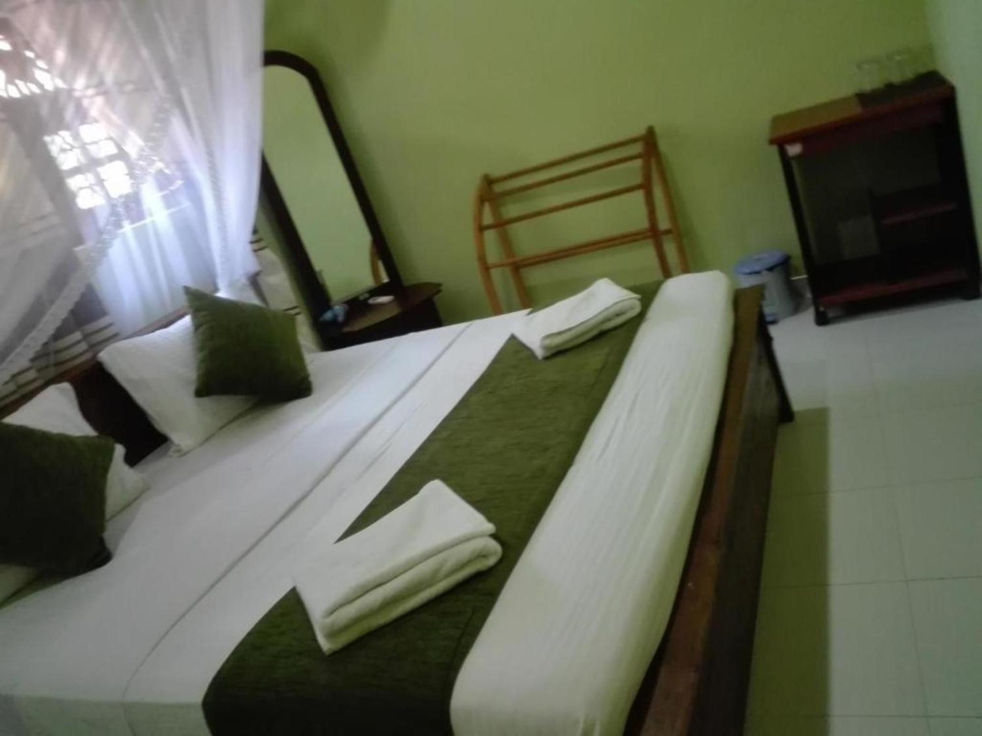 Sigiriya Peacock Homestay Dış mekan fotoğraf