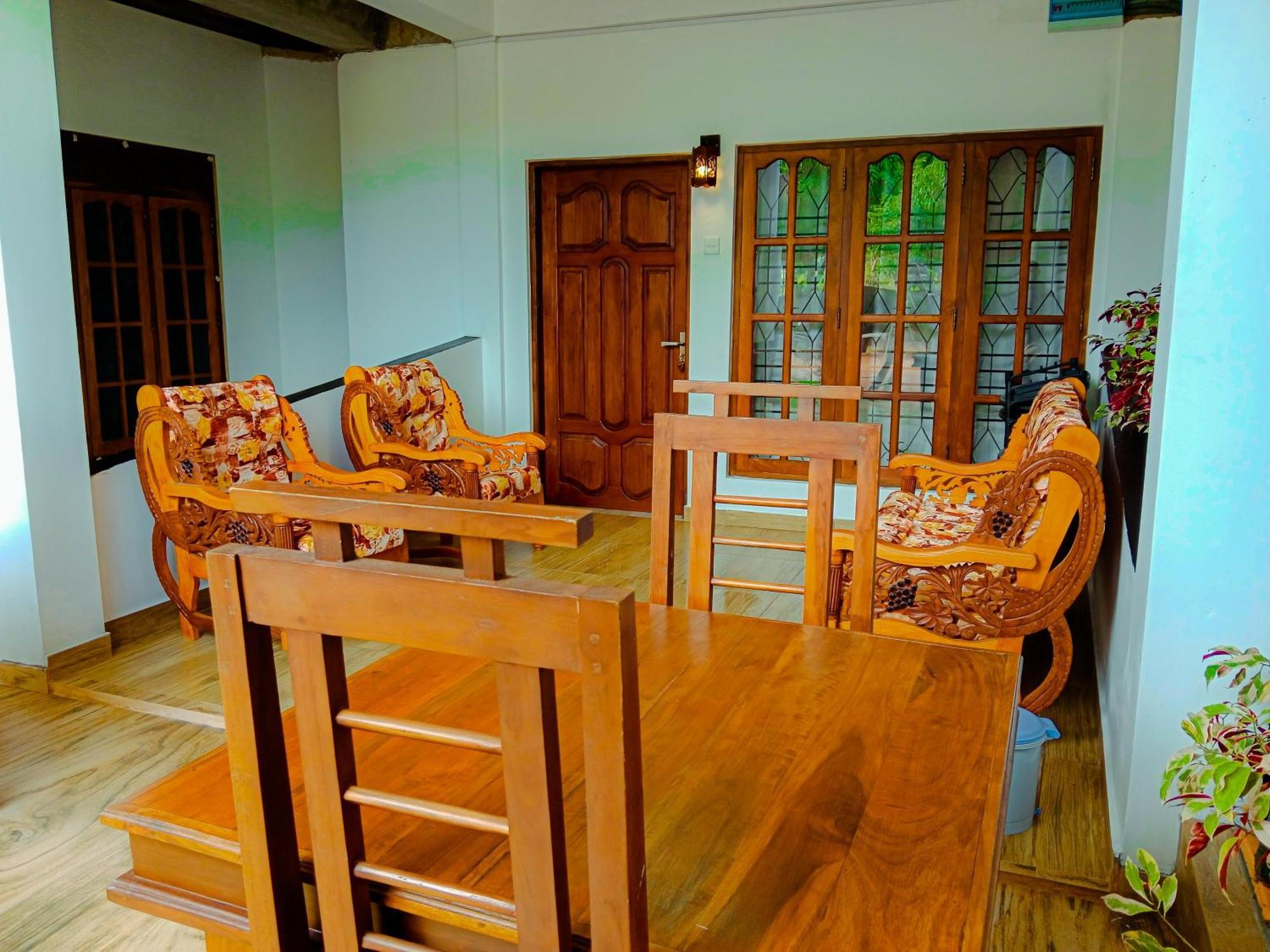 Sigiriya Peacock Homestay Dış mekan fotoğraf