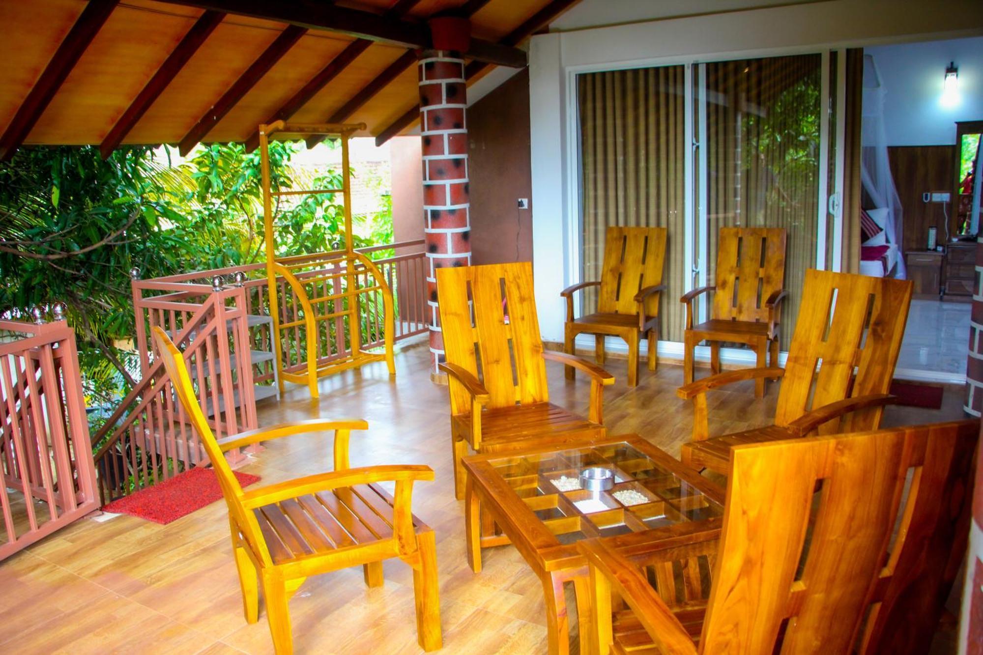 Sigiriya Peacock Homestay Dış mekan fotoğraf