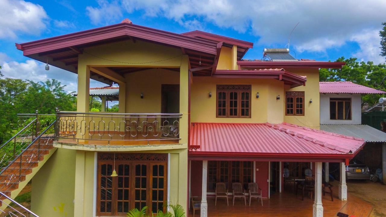 Sigiriya Peacock Homestay Dış mekan fotoğraf